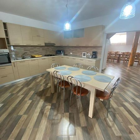Casa Monica Guest House Dragus Luaran gambar