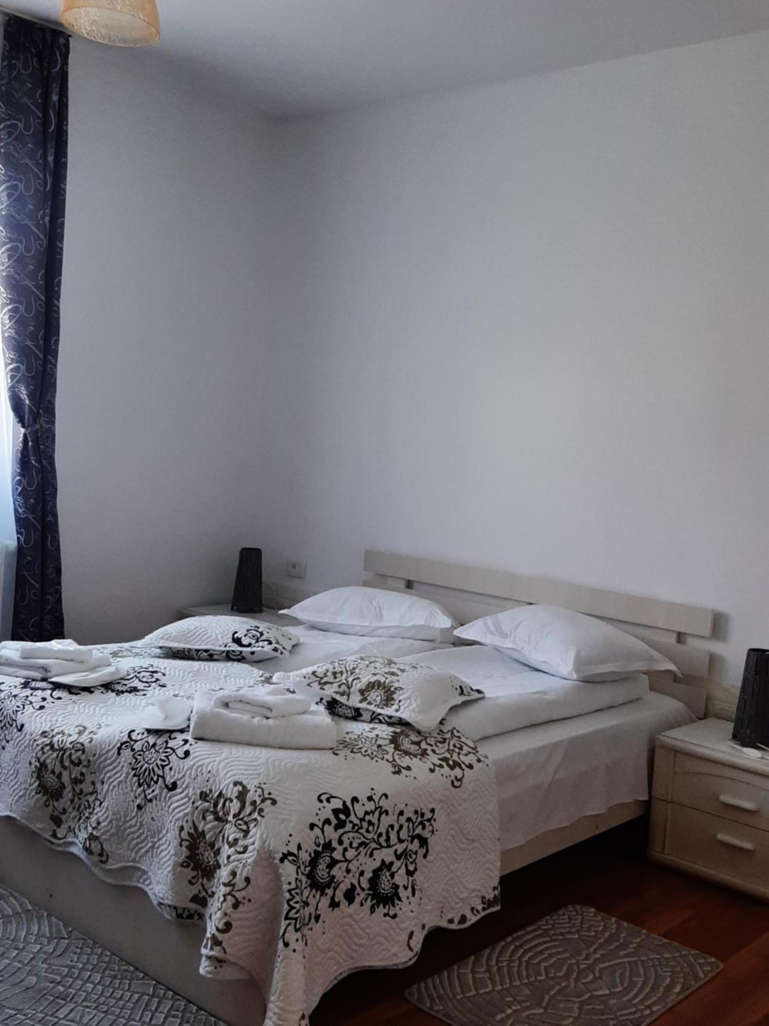Casa Monica Guest House Dragus Luaran gambar