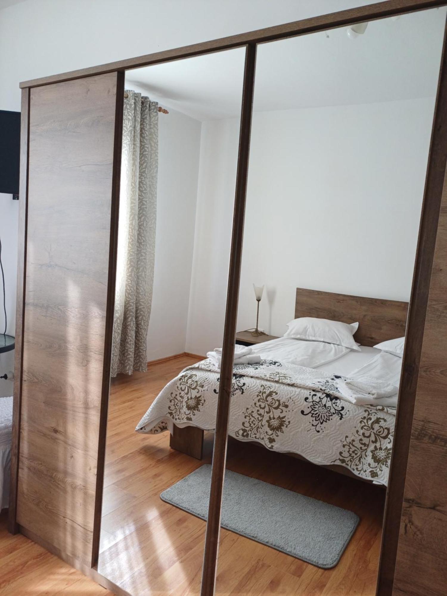 Casa Monica Guest House Dragus Luaran gambar
