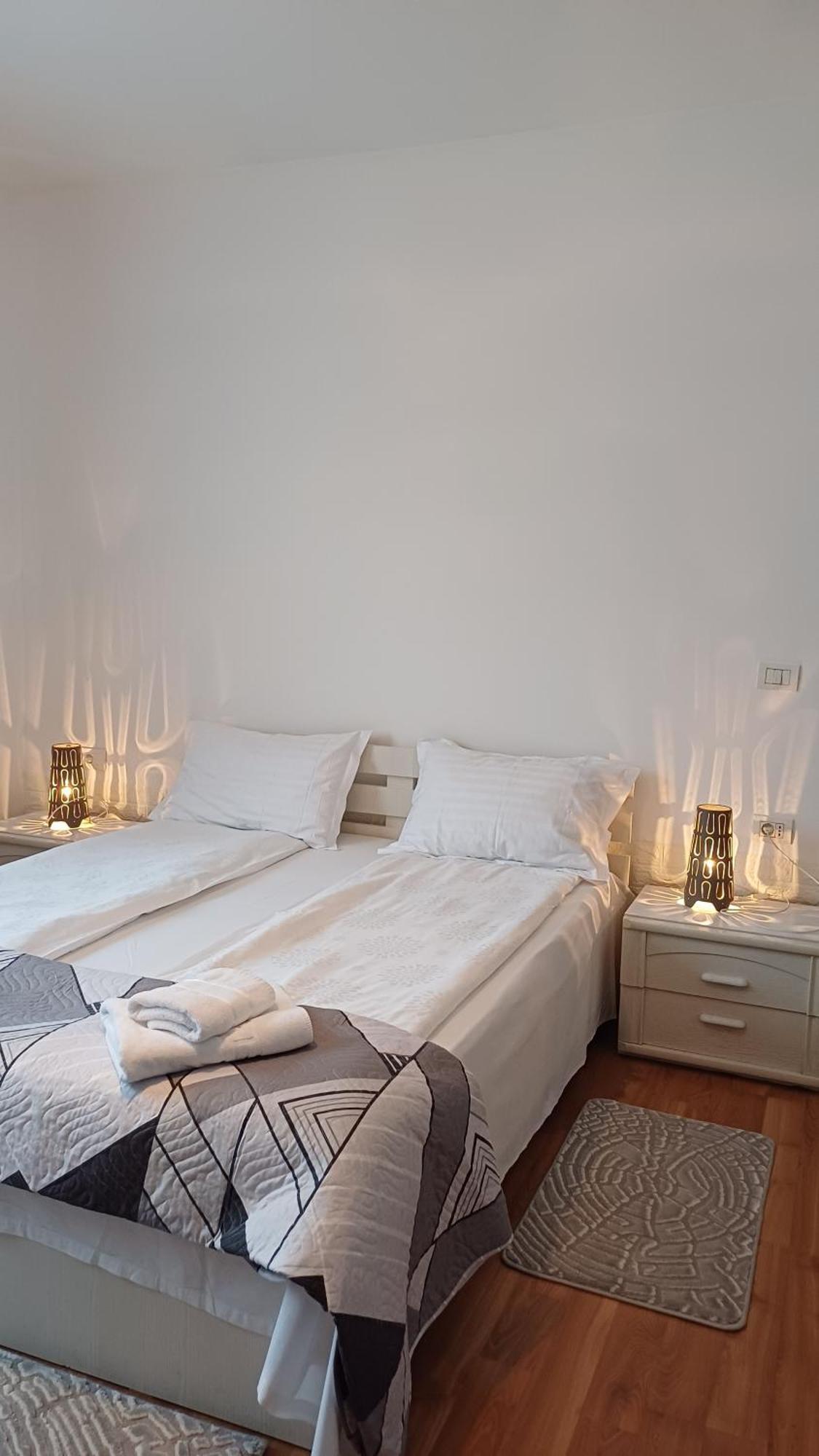 Casa Monica Guest House Dragus Luaran gambar